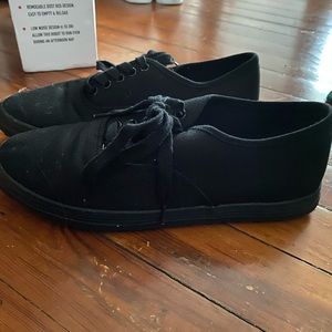 SafeTStep non-slip work sneakers